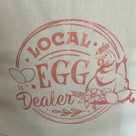 Charming White and Pink Apron- local egg dealer- great present - Picture 5 of 5